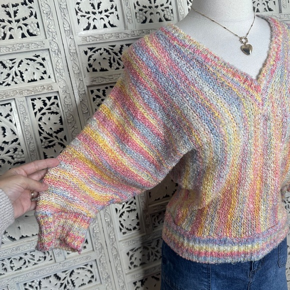 Vtg L'Américaine Pastel Rainbow Chunky Knit V Neck Slouchy Sleeve Sweater Sz S - Picture 3 of 8